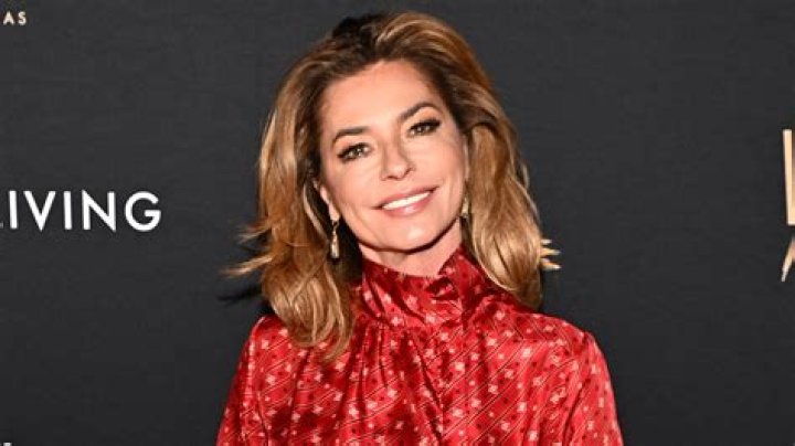 Uncovering Eja Lange's Net Worth